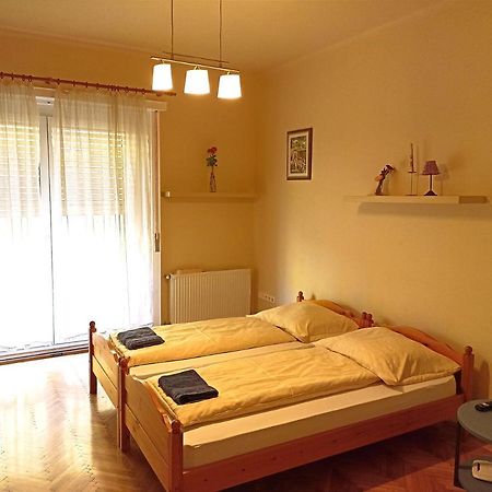 Opera Home Apartment Budapest Luaran gambar