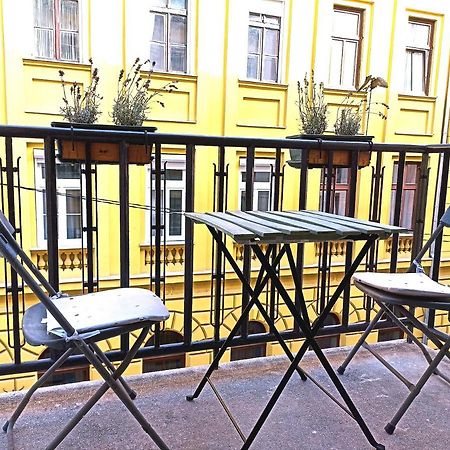 Opera Home Apartment Budapest Luaran gambar