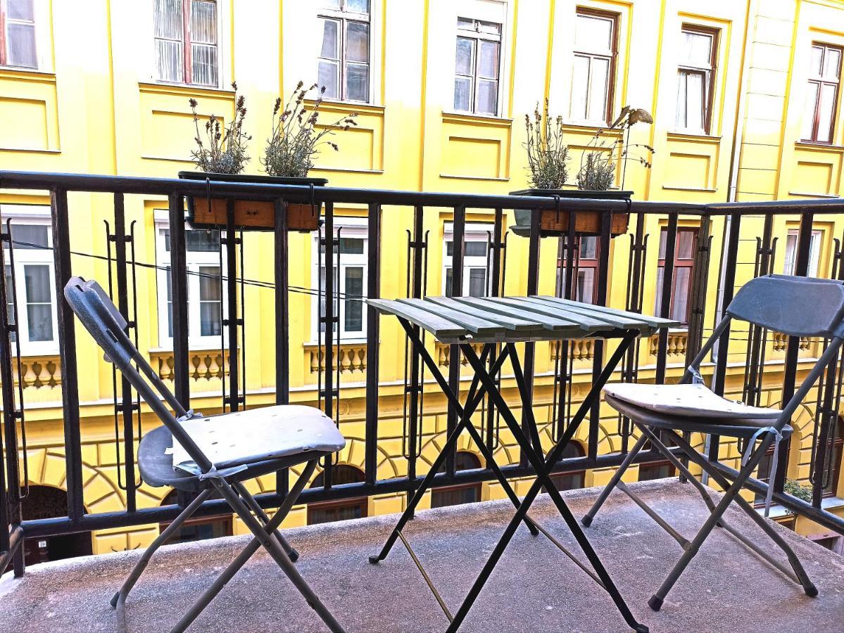 Opera Home Apartment Budapest Luaran gambar