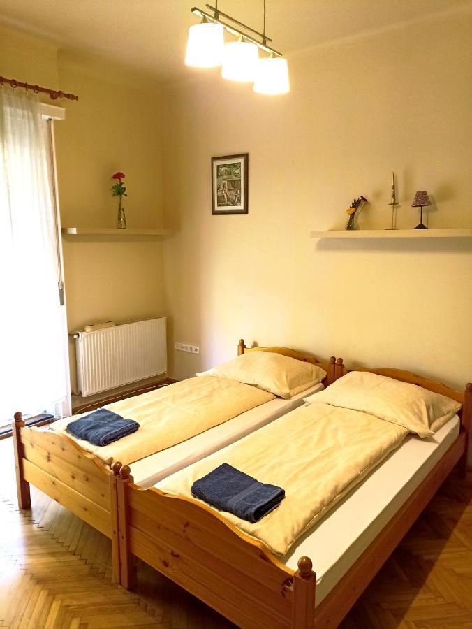 Opera Home Apartment Budapest Luaran gambar